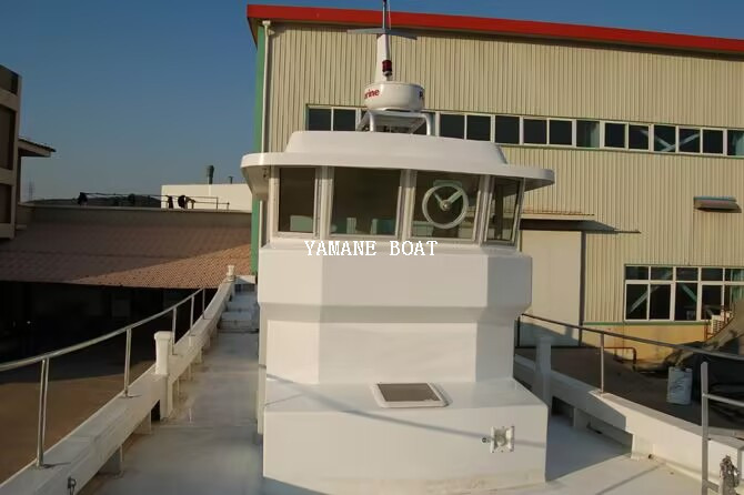 17.1M Barco de pesca comercial de fibra de vidrio comercial con diesel y hélice