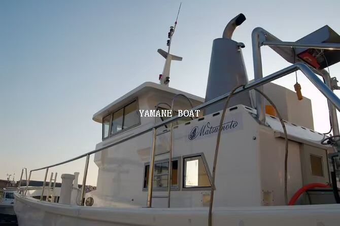 17.1M Barco de pesca comercial de fibra de vidrio comercial con diesel y hélice