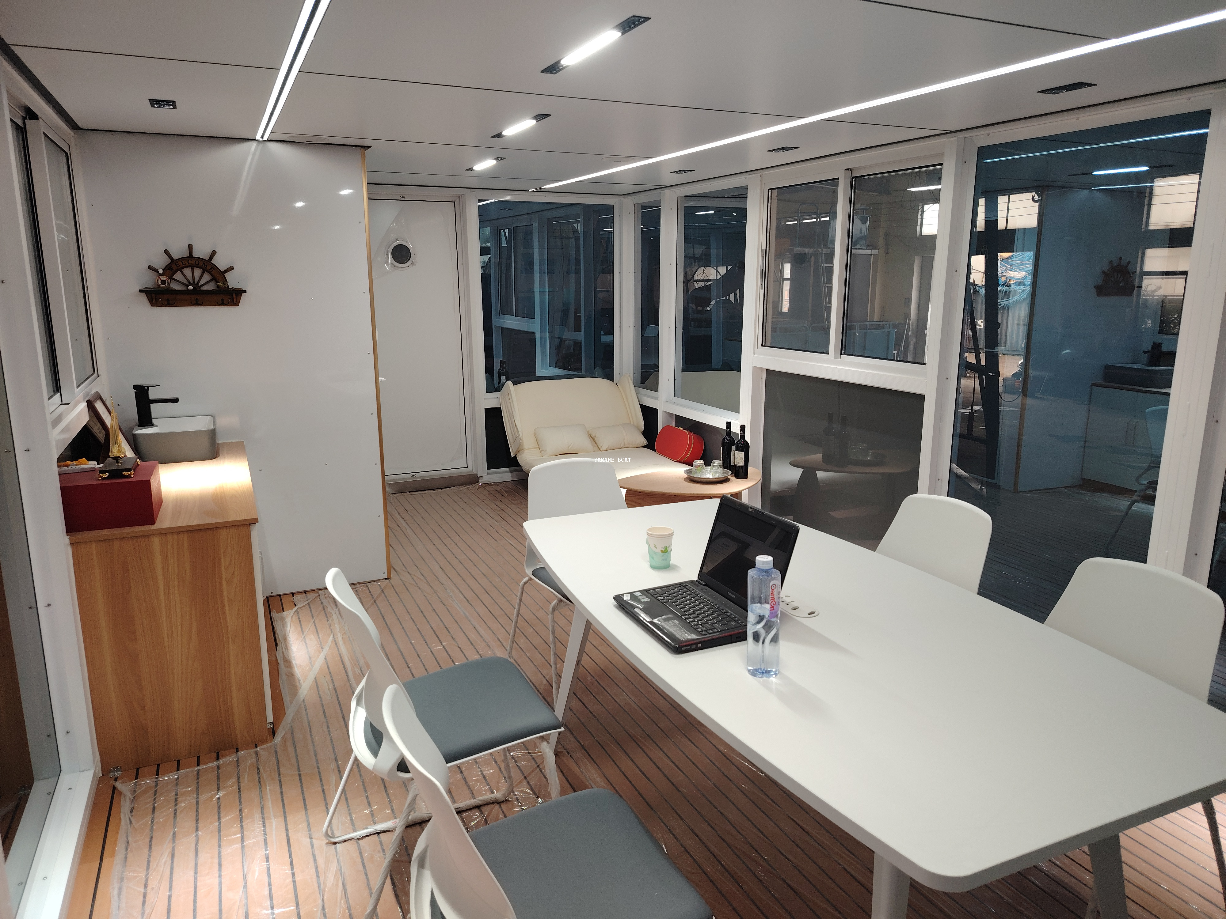 Casa barco pontón de aluminio