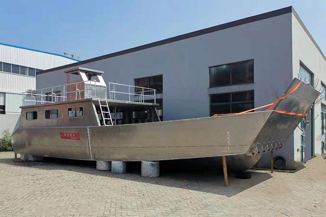 aluminio-aluminio-desembarcadero--embarcaciones-para-transporte-tanto-de-carga-material-vehiculos-como-de-pasajeros1